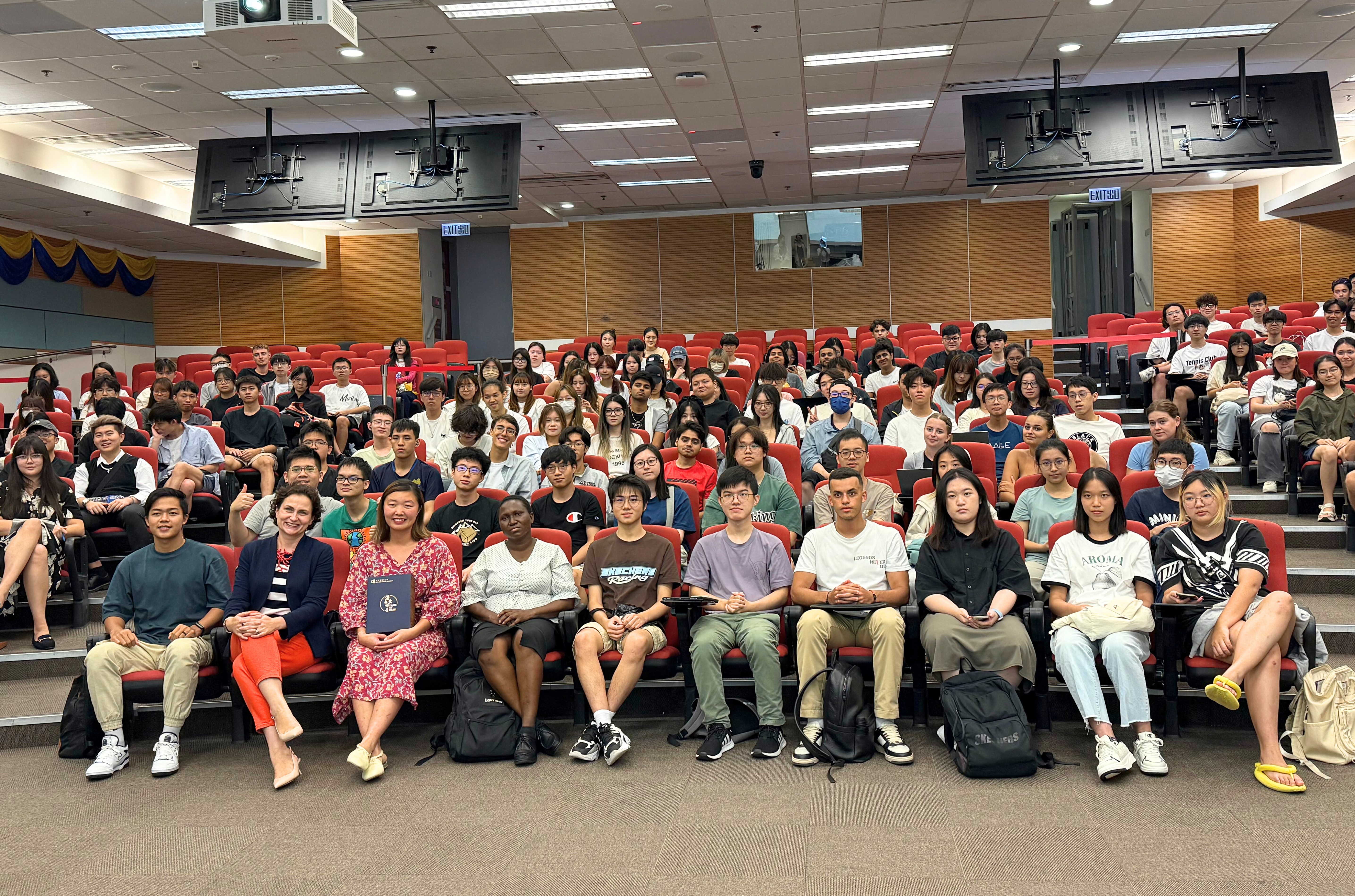 From Passion to Profit: Village Bakery Founder Inspires Future Entrepreneurs at HKBU School of Business Seminar