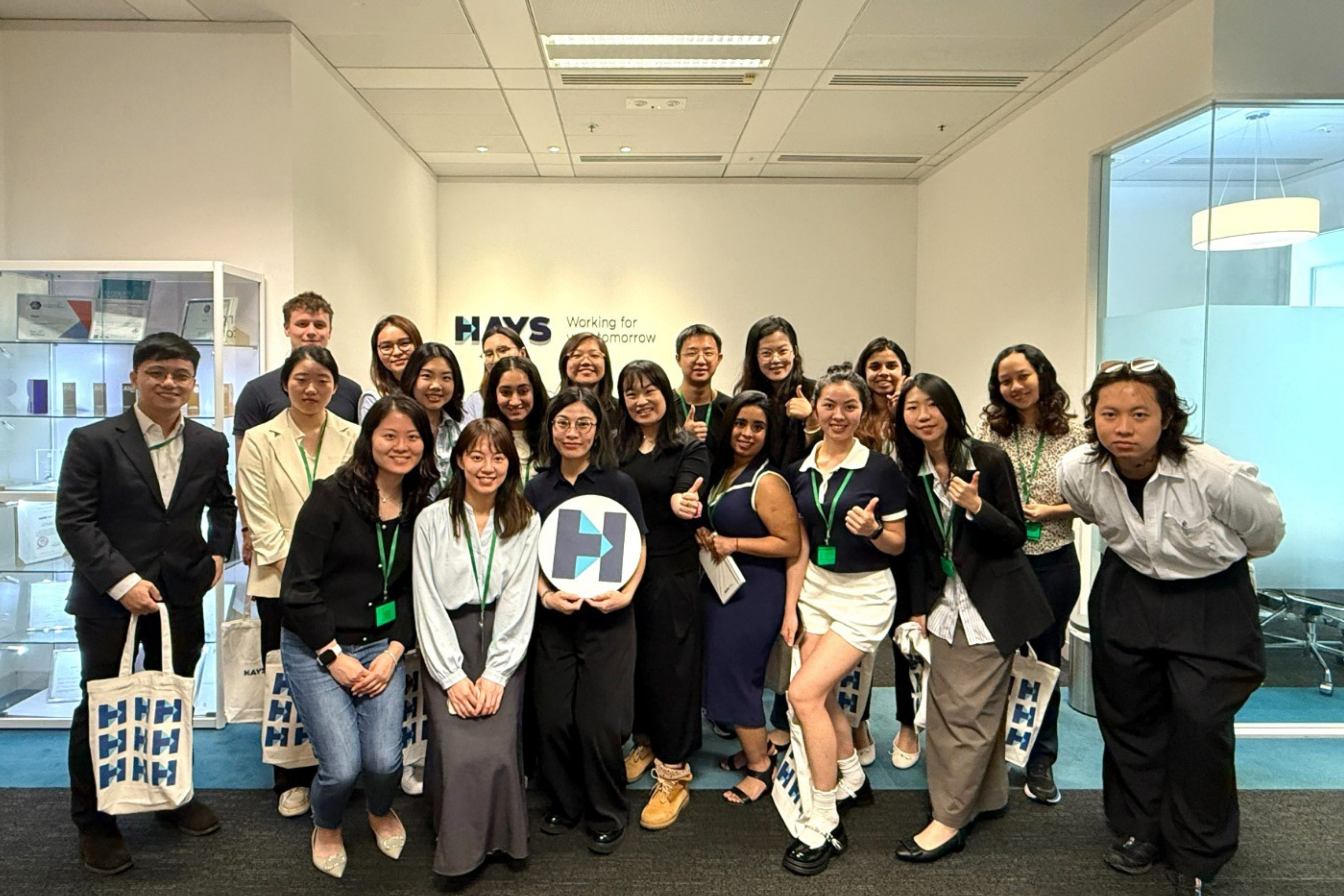 Students from the HKBU School of Business gathered at the Hays Hong Kong office in the ICC. The visit provided a unique opportunity to learn about global talent management from a world-leading firm.