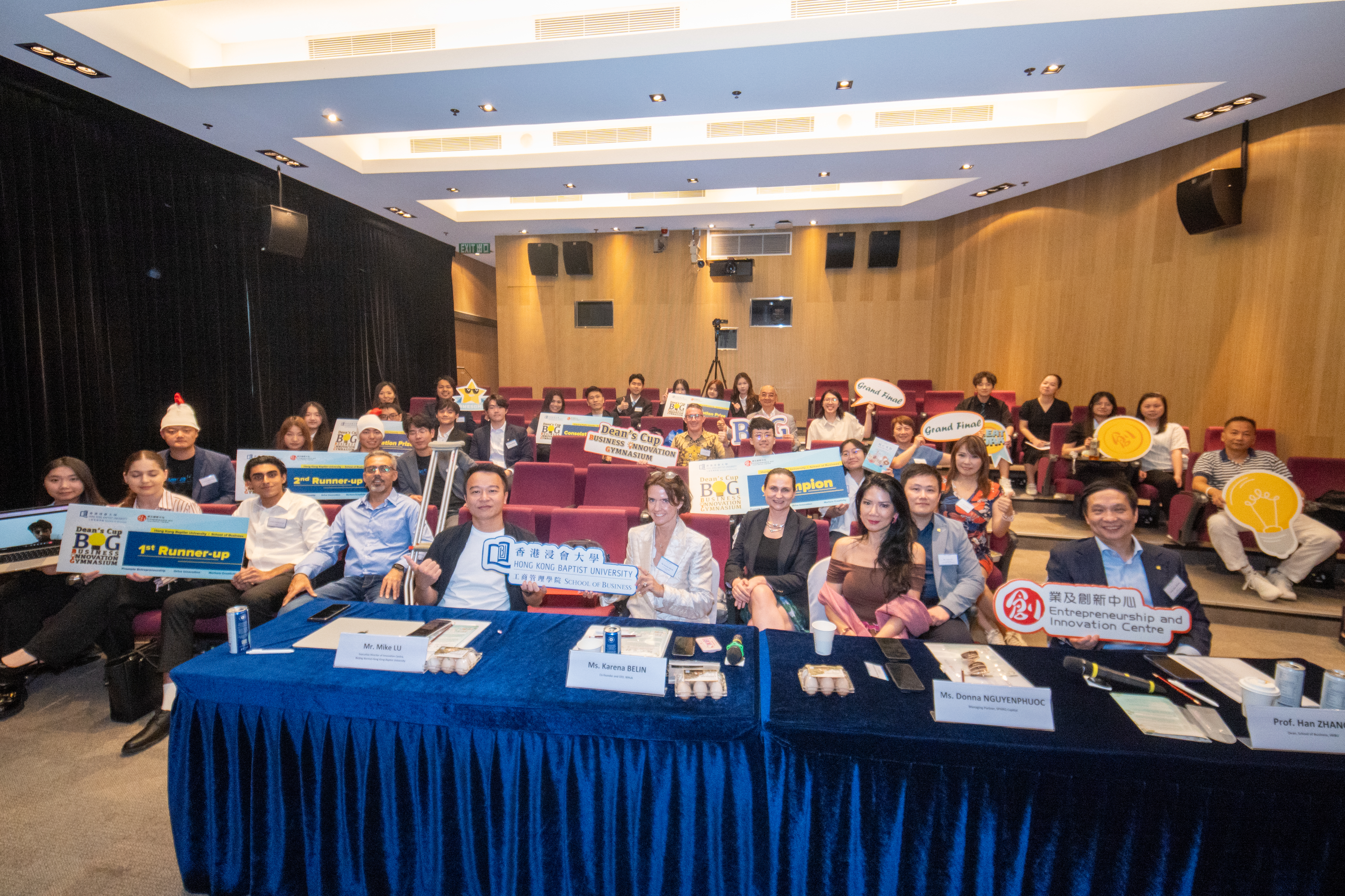 The Grand Final of the Dean’s Cup BIG 11.0 at Cyberport brings together HKBU and BNBU student entrepreneurs, mentors, and judges to celebrate business innovation.